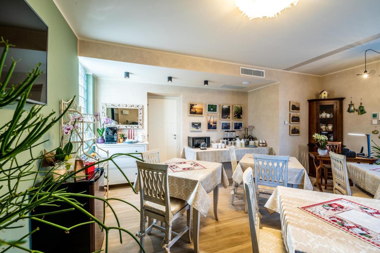 Hotel Il Nido Degli Usignoli à Peschiera del Garda Extérieur photo