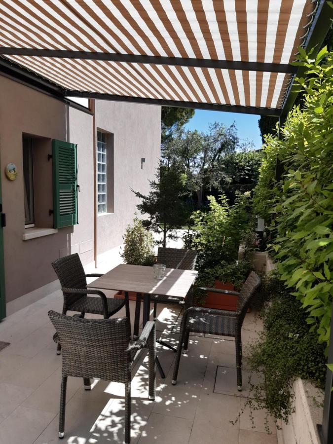 Hotel Il Nido Degli Usignoli à Peschiera del Garda Extérieur photo